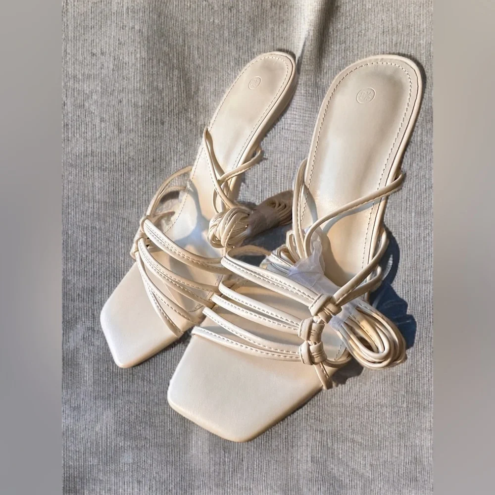 NEW Women’s Strappy Lace Up Heeled Sandals Square Open Toe Stiletto Tan Size 8.5